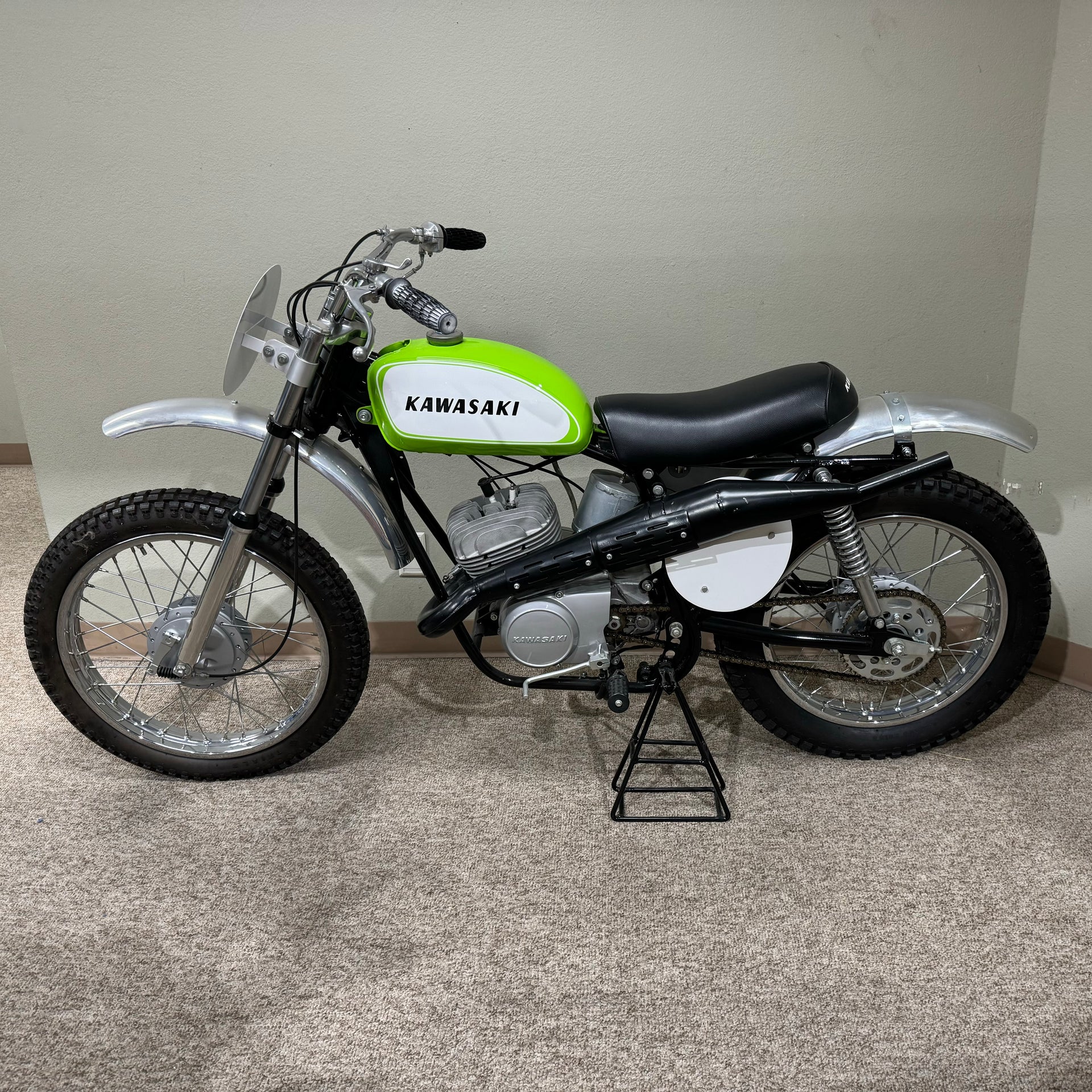 1969 Kawasaki 238 Green Streak – Valley Vintage MX